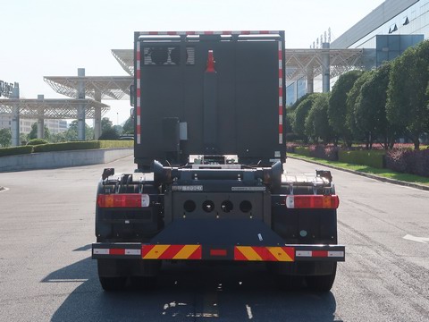 中聯(lián)牌ZBH5311ZXXCABEV換電式純電動車廂可卸式垃圾車公告圖片