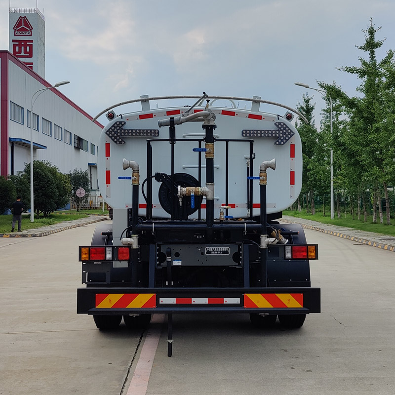 豪沃牌ZZ5184GQXK5317Z1BEV純電動(dòng)清洗車(chē)公告圖片