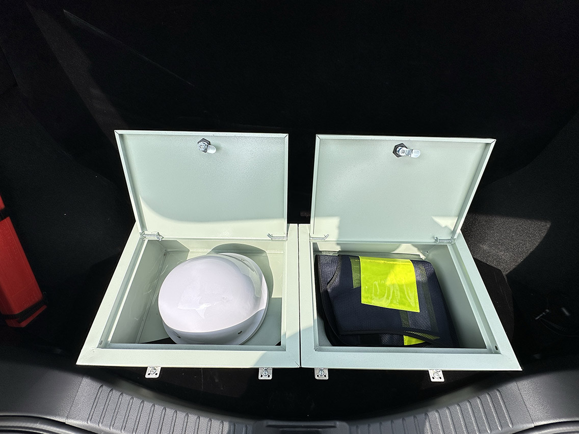 凌揚(yáng)牌LYP5021TXU巡邏車(chē)公告圖片