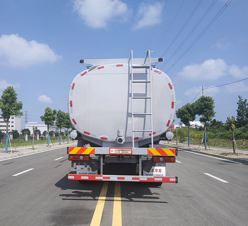 榮駿達(dá)牌HHX5310GSYSX6食用油運(yùn)輸車公告圖片