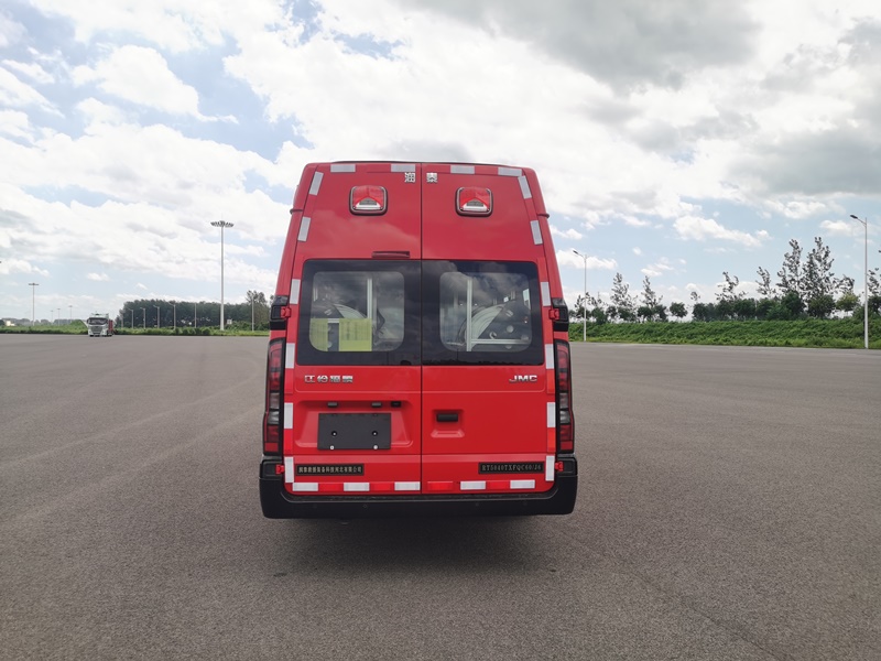 潤泰牌RT5040TXFQC60/J6器材消防車公告圖片