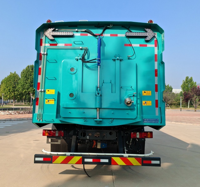 石煤牌SMJ5180TXSZFCEV燃料電池洗掃車公告圖片