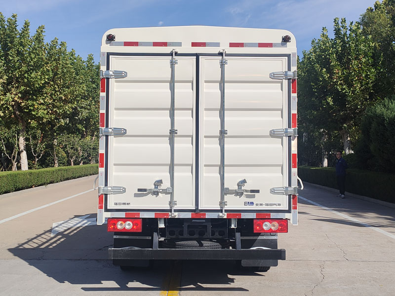 福田牌BJ5045CCYEV56純電動(dòng)倉(cāng)柵式運(yùn)輸車公告圖片