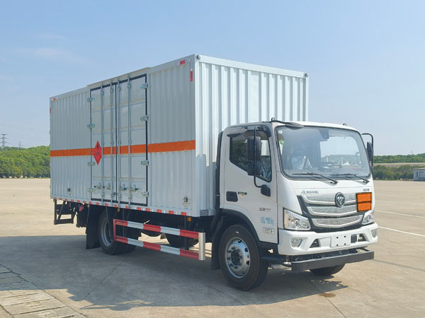 楚勝牌CSC5128XRQBK6易燃?xì)怏w廂式運(yùn)輸車(chē)公告圖片