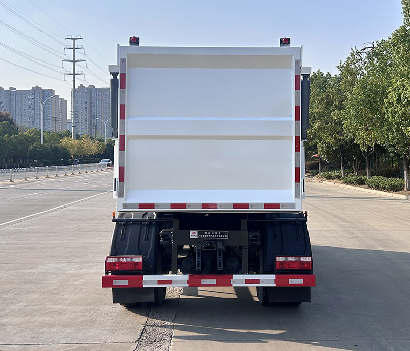 玉柴專汽牌NZ5121TCA餐廚垃圾車公告圖片