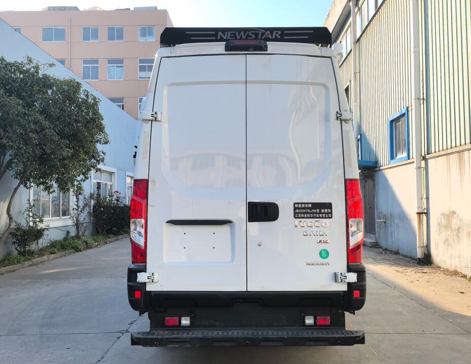 新星房车牌JBG5047XLJYB旅居车公告图片