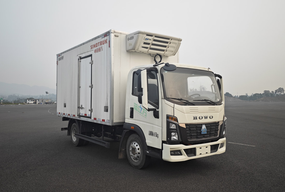 豪沃牌ZZ5047XLCH3414Z145BEVB4純電動冷藏車公告圖片