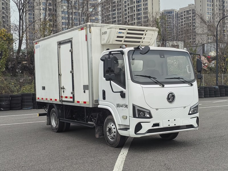陜汽牌SX5049XLCBEV341N純電動(dòng)冷藏車公告圖片