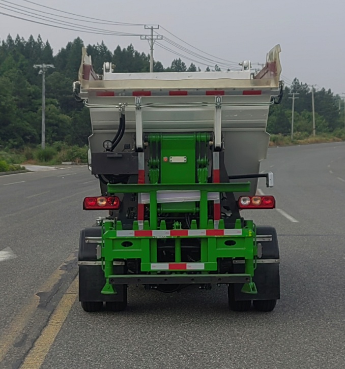 創(chuàng)維牌NJL5040ZZZSH1EV純電動自裝卸式垃圾車公告圖片