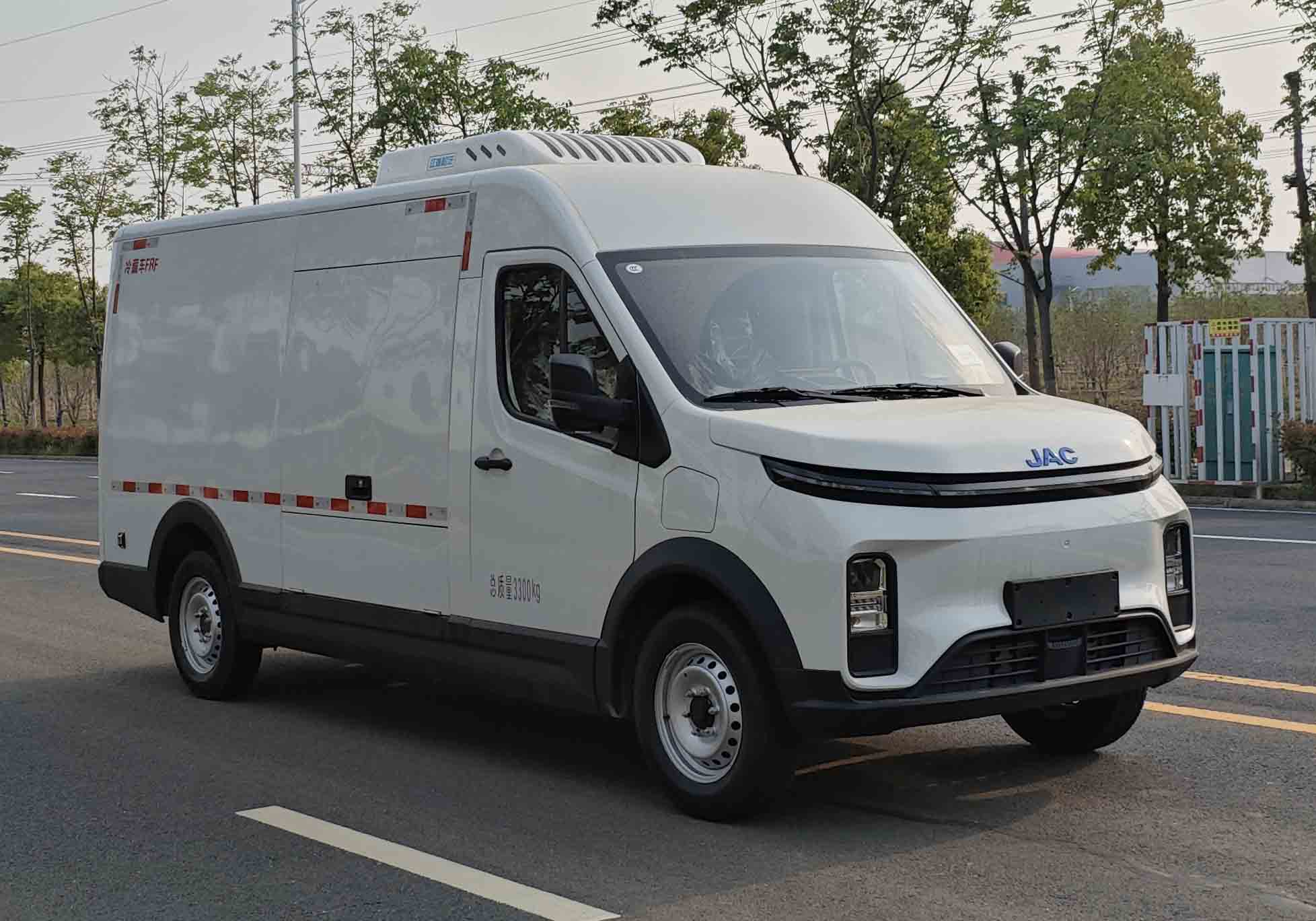 江淮牌HFC5030XLCEV16W純電動(dòng)冷藏車公告圖片