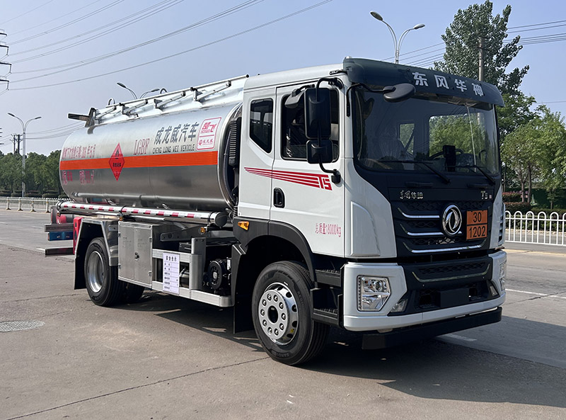 楚飛牌CLQ5186GJY6JWA加油車公告圖片