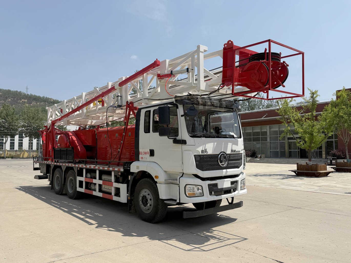 延安牌YAZ5291TXJ修井機(jī)公告圖片