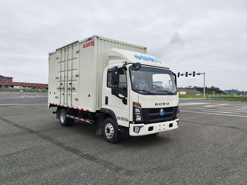 豪沃牌ZZ5137XXYK3615Z1BEVE0純電動廂式貨車公告圖片