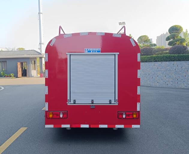 程力威牌CLW5070GSS6SL灑水車公告圖片