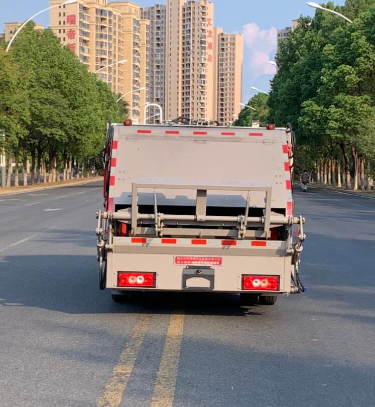 斯太隆牌HZH5044ZYSBJBEVLH純電動壓縮式垃圾車公告圖片