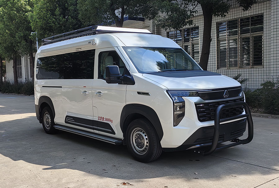 圣洲牌LVZ5041TSYYZ6宿營車公告圖片