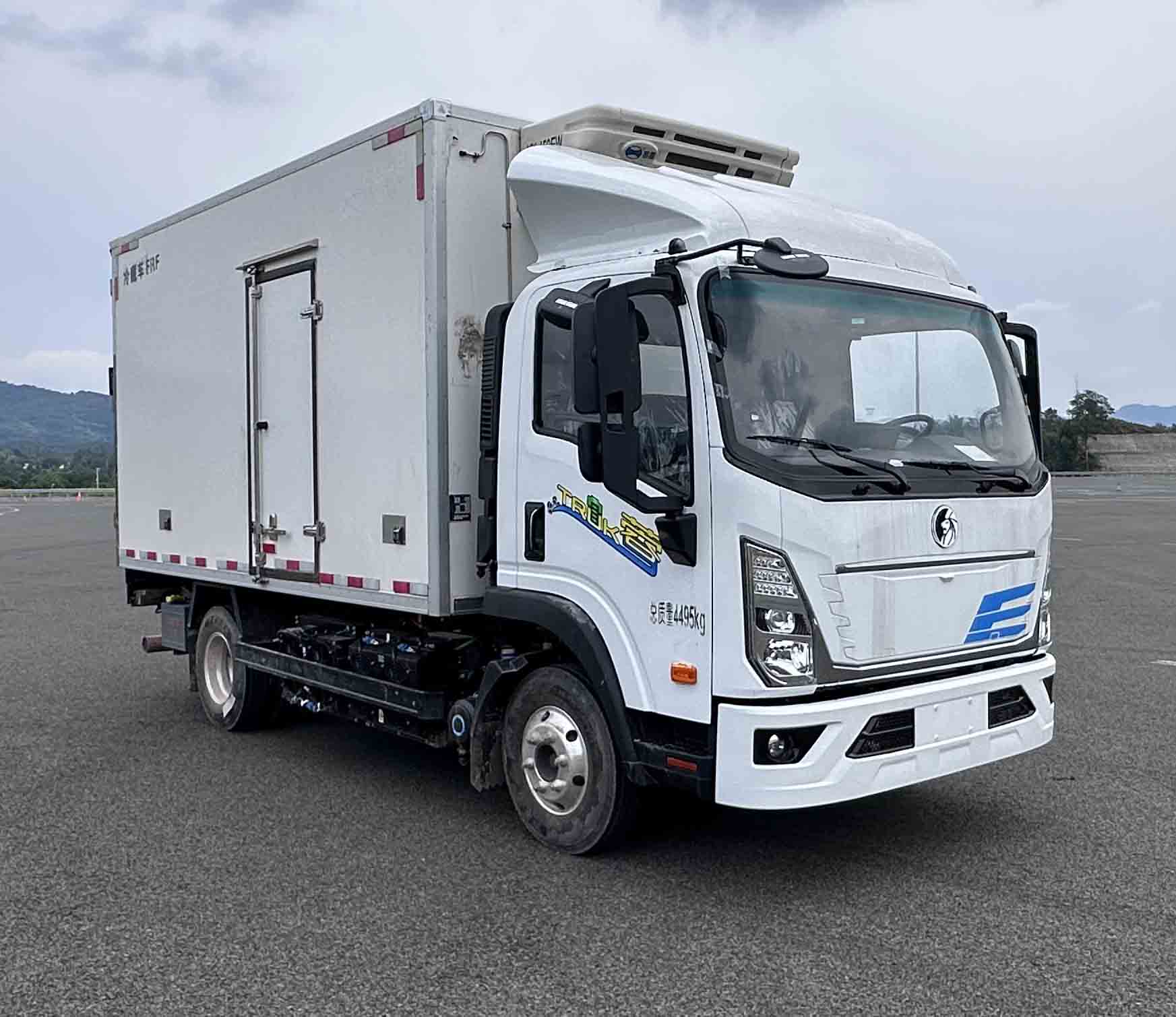 王牌牌CDW5043XLCH331DZA3FCEV1燃料電池冷藏車(chē)公告圖片