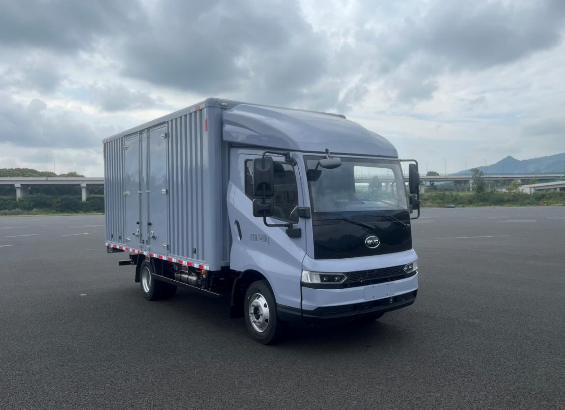 比亞迪牌BYD5072XXYBEV4純電動(dòng)廂式貨車公告圖片