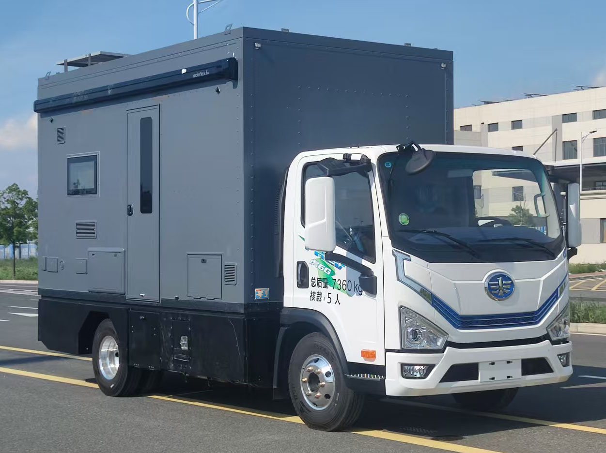 程力新富牌CXF5073XLJCPHEV插電式混合動力旅居車公告圖片