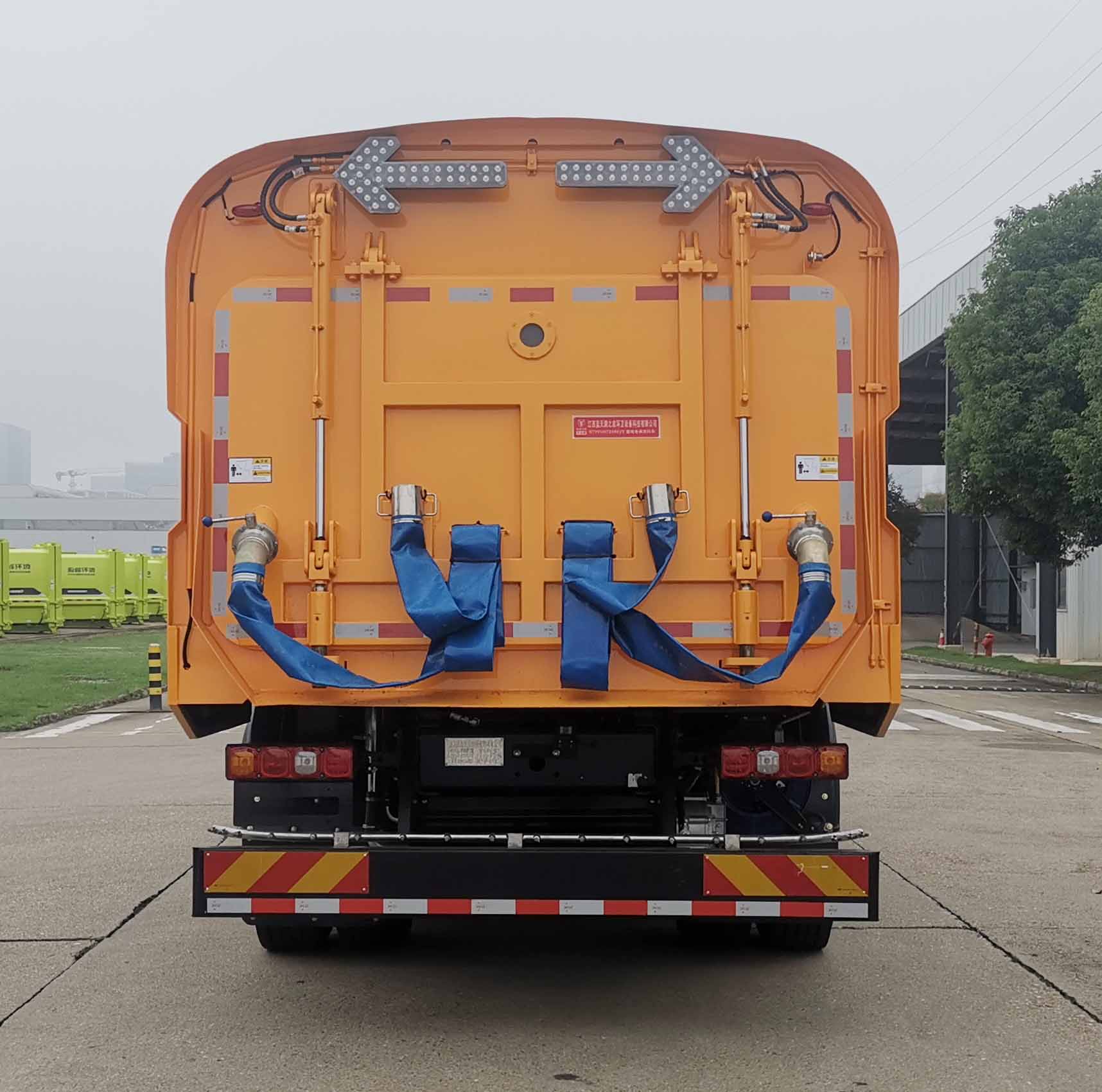 天云牌GTY5185TXSBEVX純電動洗掃車公告圖片