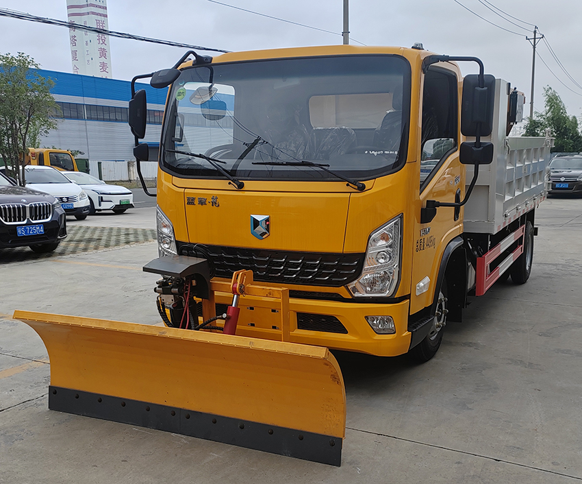 布隆牌LLL5041TCXYT6除雪車公告圖片