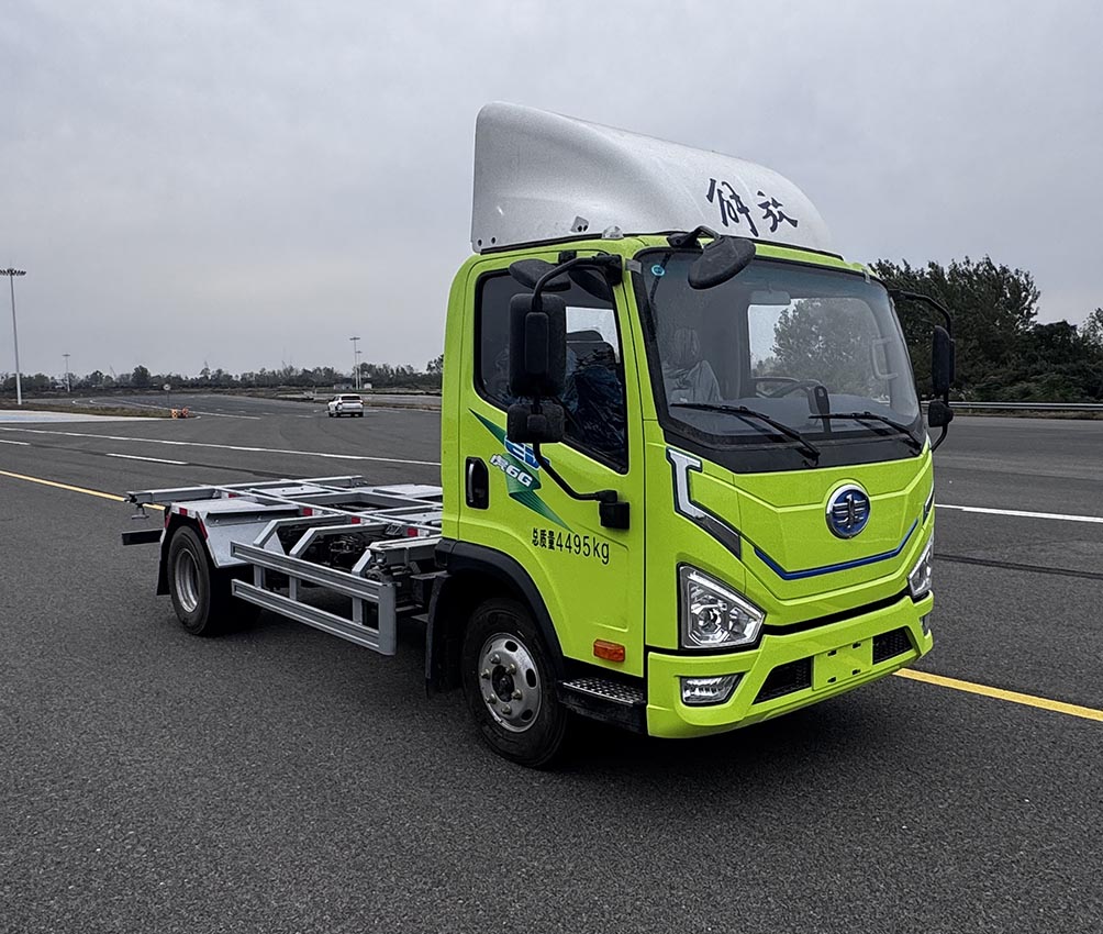 解放牌CA5049ZKXP40L3BEVA85純電動車廂可卸式汽車公告圖片