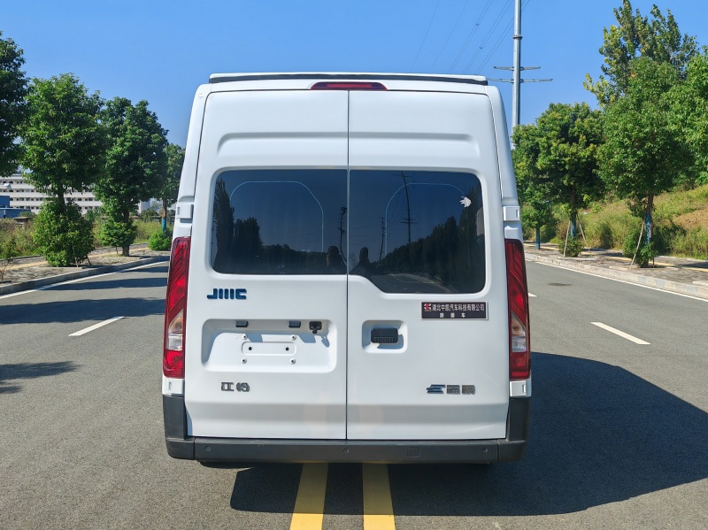 中星凱悅牌AAK5031XLJXBEV純電動旅居車公告圖片
