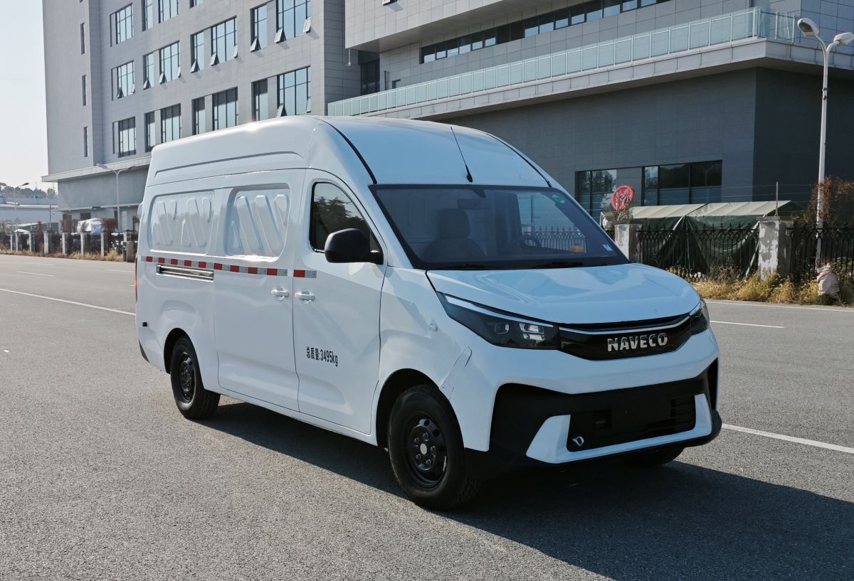 超越牌NJ5030HFBEV6B純電動廂式貨車公告圖片
