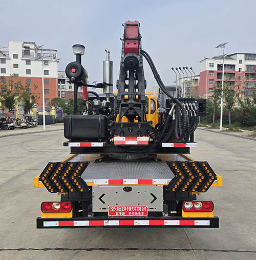 虹宇牌HYS5041TQXS6護(hù)欄搶修車公告圖片