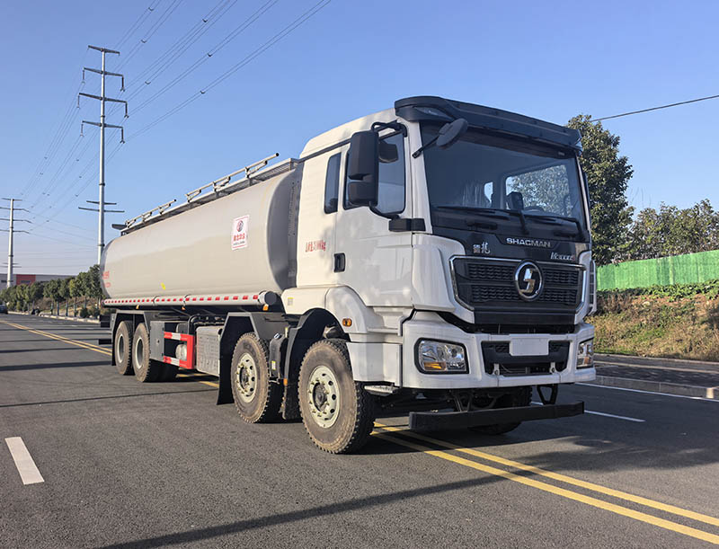 龍力馳牌HHZ5311TGYSX6供液車公告圖片