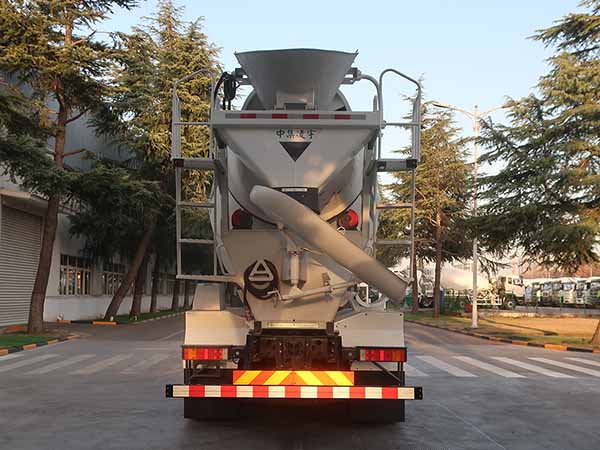 凌宇牌CLY5319GJB32BEV8純電動(dòng)混凝土攪拌運(yùn)輸車公告圖片