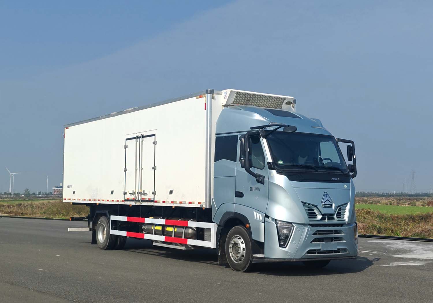 黃河牌ZZ5187XLCN711XF1L冷藏車公告圖片