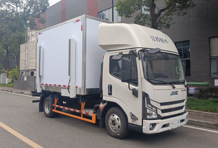 江鈴牌JX5044ZKXTG2SHEV插電式增程混合動(dòng)力車(chē)廂可卸式汽車(chē)公告圖片