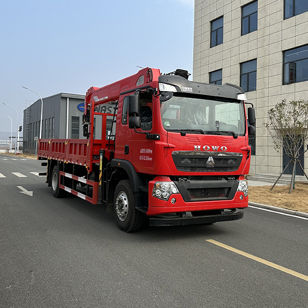YZR5180JSQZZ6型随车起重运输车图片