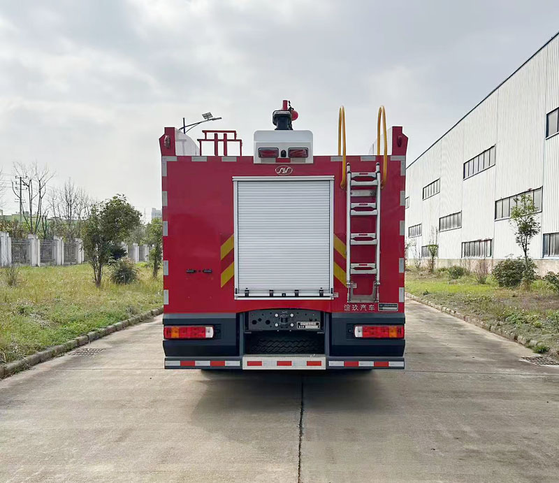 谊玖牌GJF5191GXFPM80/HW泡沫消防车公告图片