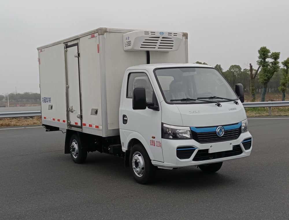 东风牌DFA5030XLC1BEVD纯电动冷藏车公告图片