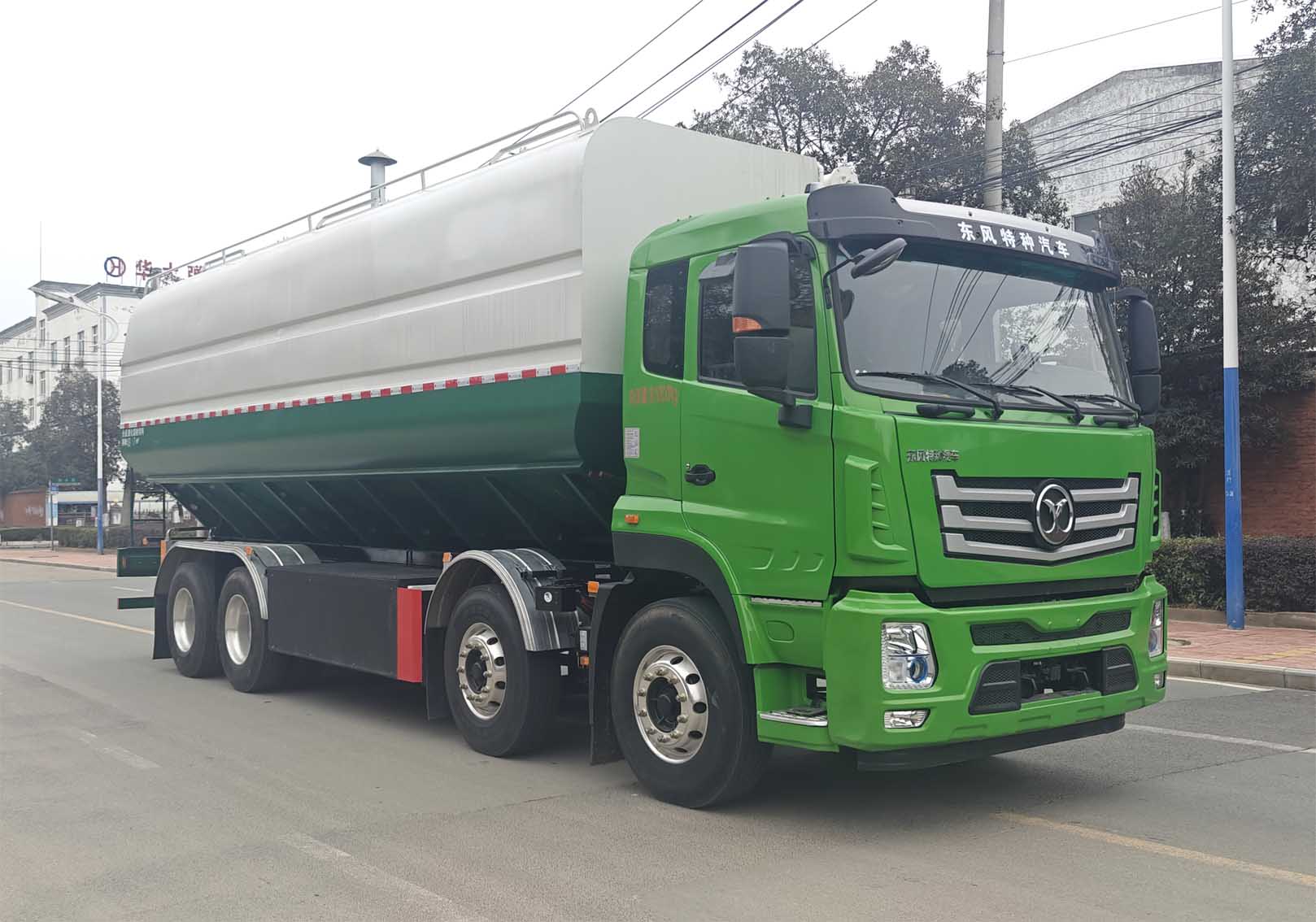 STD5310TSWBEV型纯电动散装物料运输车图片