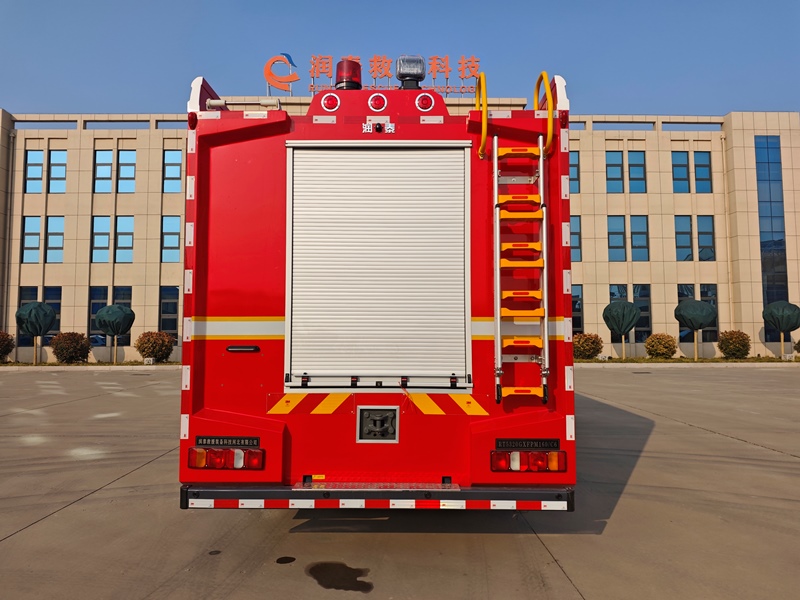 润泰牌RT5320GXFPM160/C6泡沫消防车公告图片