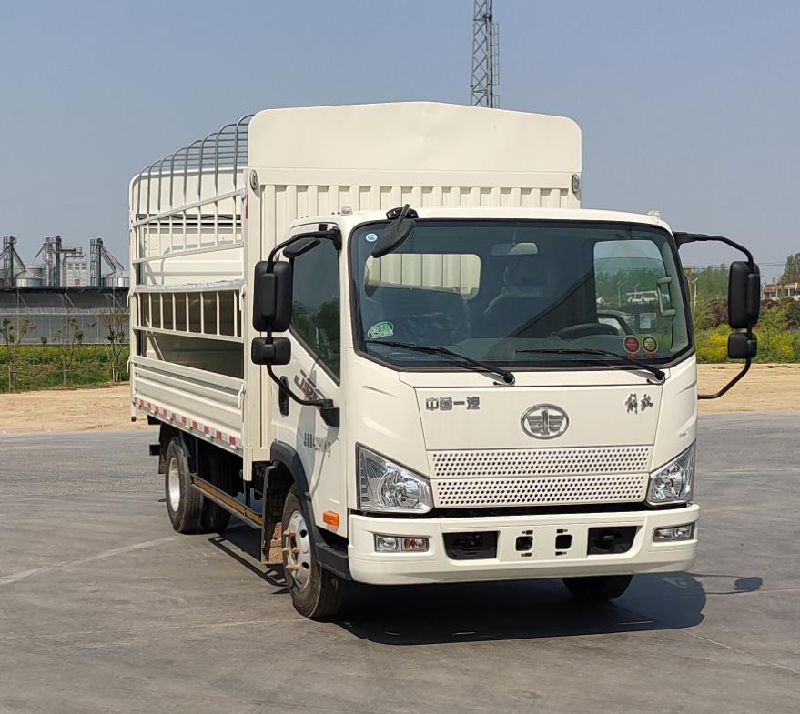 解放牌CA5041CCYP40K59L2E6A84倉(cāng)柵式運(yùn)輸車(chē)公告圖片
