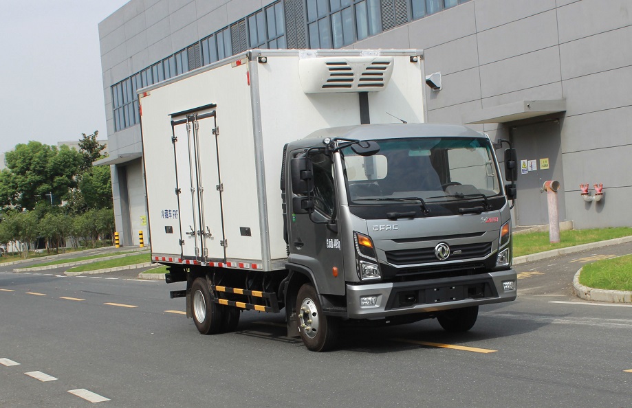 東風(fēng)牌EQ5041XLC8CD2AC冷藏車公告圖片
