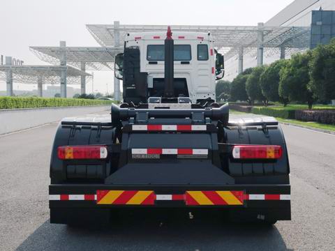 中聯(lián)牌ZBH5311ZXXZZE6車廂可卸式垃圾車公告圖片
