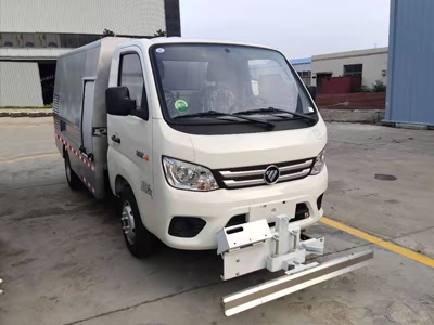 新東日牌YZR5030TYHBJ6路面養(yǎng)護車公告圖片