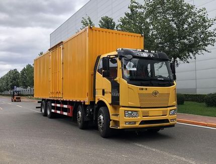 解放牌CA5320XXYP62K1L6T4E6Z廂式運(yùn)輸車(chē)公告圖片