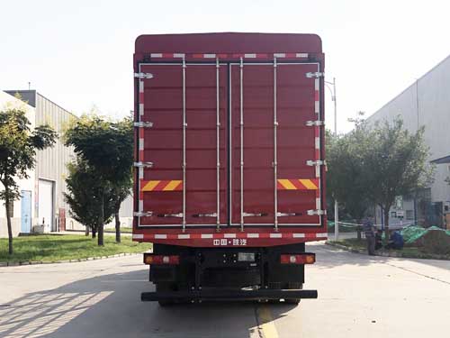 陜汽牌SX5319CCQXD456F1畜禽運(yùn)輸車公告圖片