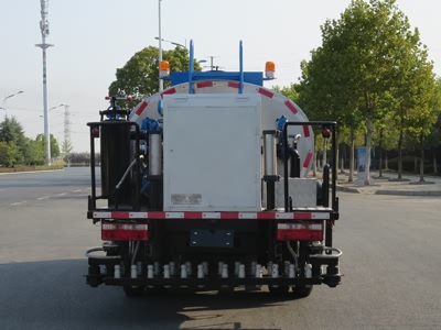 新東日牌YZR5075GLQE6瀝青灑布車公告圖片