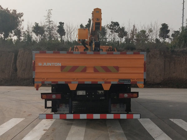 駿通牌JF5250JSQSX12隨車起重運(yùn)輸車公告圖片