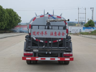 新東日牌YZR5045GSSE6灑水車公告圖片