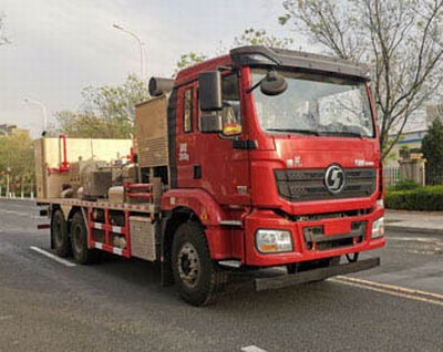 蘭礦牌LK5226TYL70壓裂車公告圖片