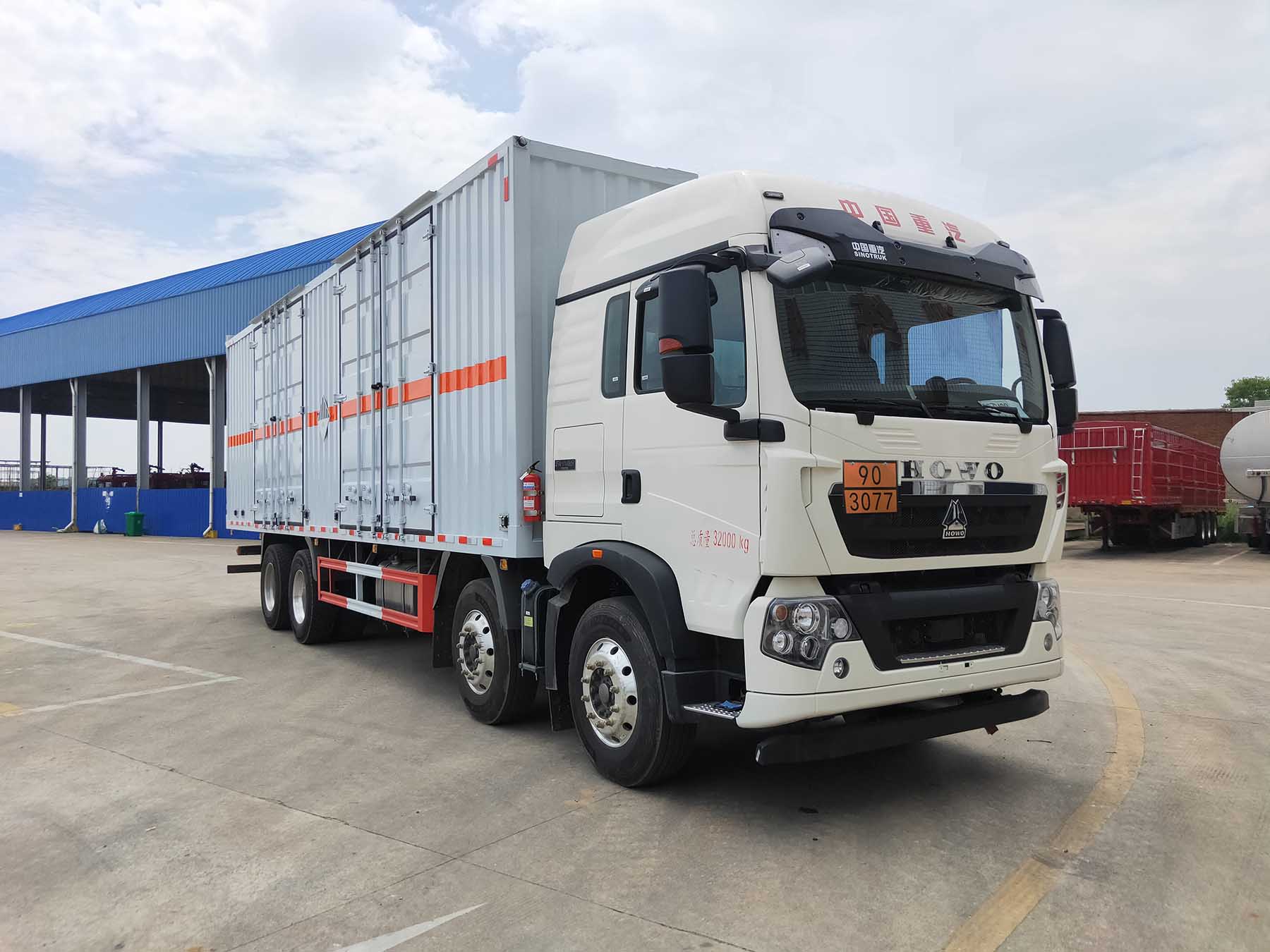 華威馳樂牌SGZ5320XZWZZ6T5雜項危險物品廂式運輸車公告圖片