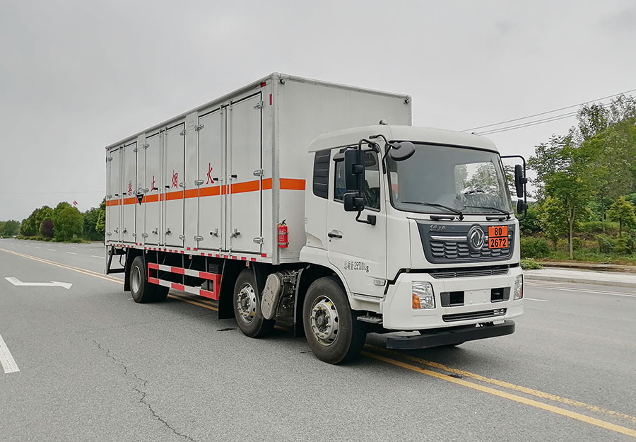 大力牌DLQ5260XFWDFH6腐蝕性物品廂式運輸車公告圖片